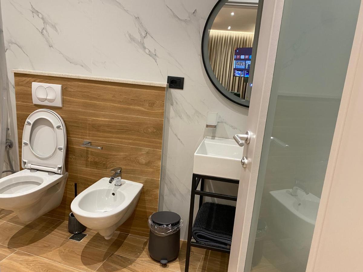 Vila-Amo, Suites&Rooms In Tirana Center מראה חיצוני תמונה